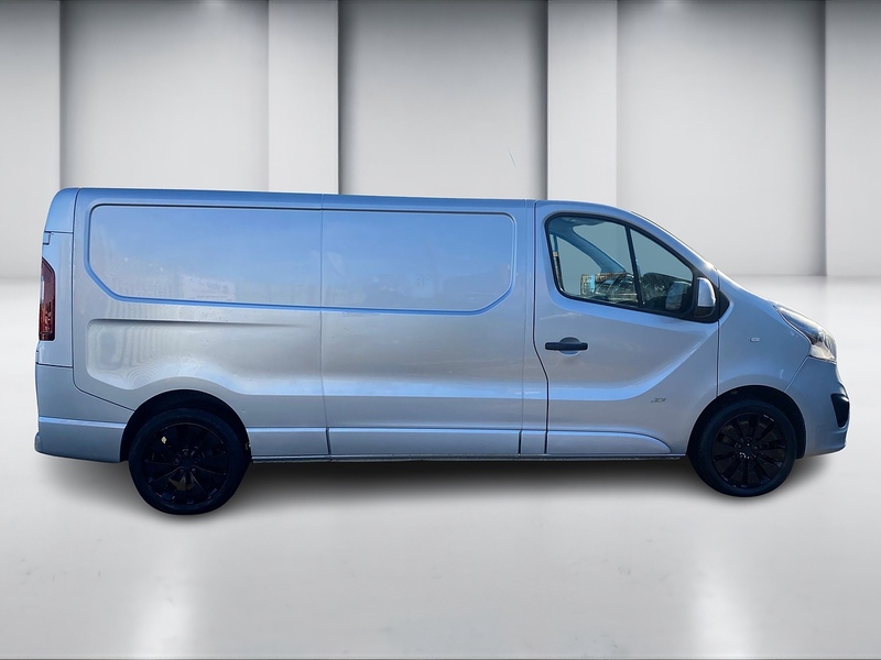Vauxhall Vivaro 1.6 CDTi 2900 Sportive Panel Van 5dr Diesel Manual L2 H1 Euro 5 (115 ps) - U99