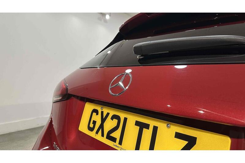 Mercedes-Benz A Class 1.3 A180 AMG Line Hatchback 5dr Petrol 7G-DCT Euro 6 (s/s) (136 ps) - U100