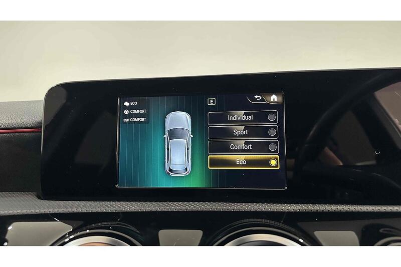 Mercedes-Benz A Class 1.3 A180 AMG Line Hatchback 5dr Petrol 7G-DCT Euro 6 (s/s) (136 ps) - U100