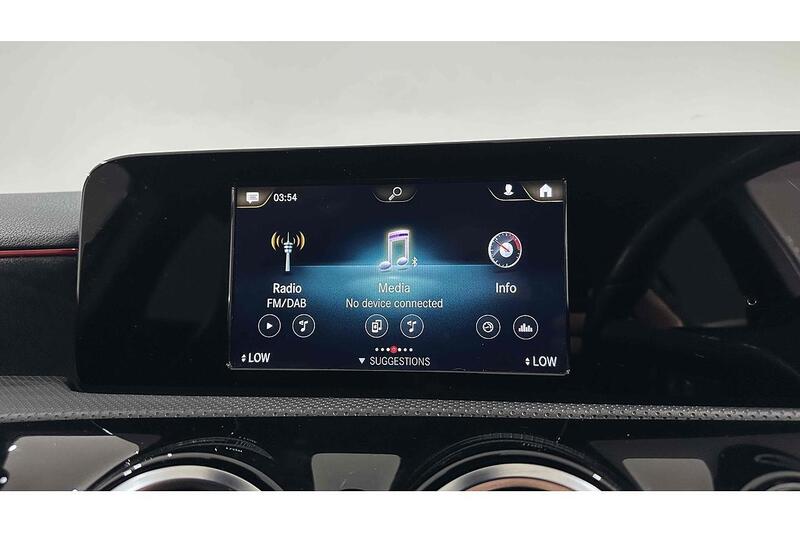 Mercedes-Benz A Class 1.3 A180 AMG Line Hatchback 5dr Petrol 7G-DCT Euro 6 (s/s) (136 ps) - U100