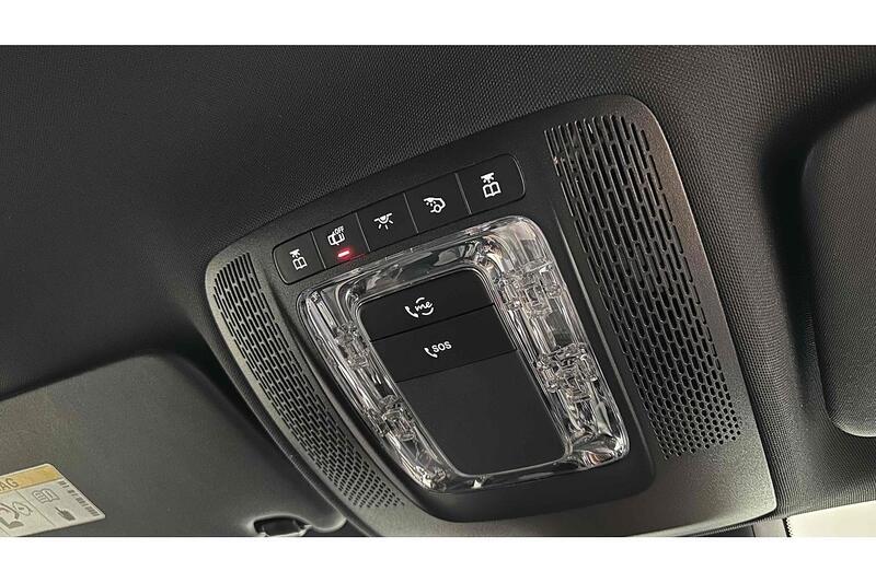 Mercedes-Benz A Class 1.3 A180 AMG Line Hatchback 5dr Petrol 7G-DCT Euro 6 (s/s) (136 ps) - U100