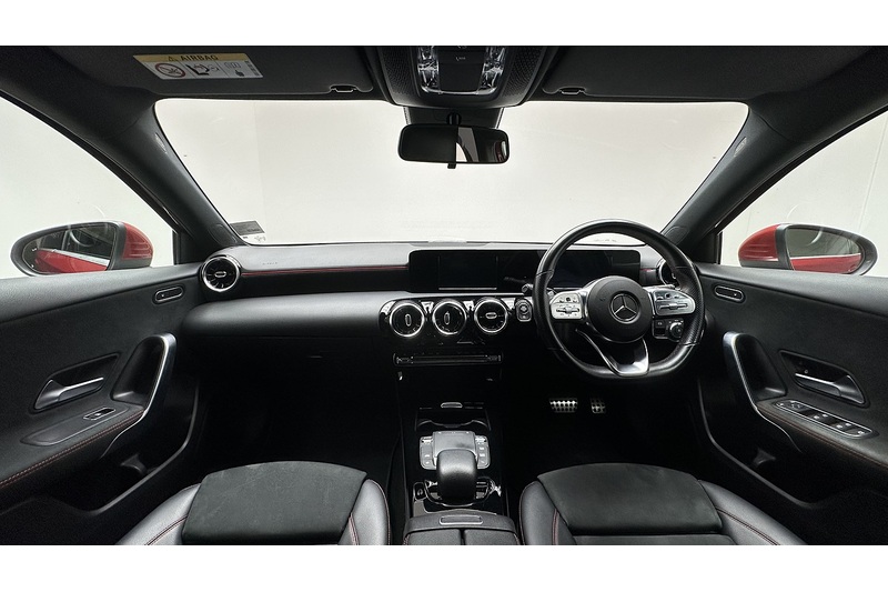 Mercedes-Benz A Class A180 AMG Line - U100
