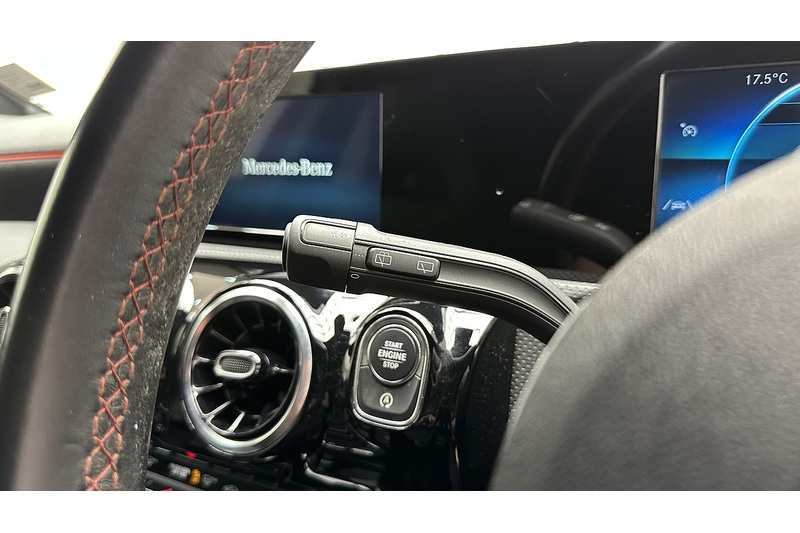 Mercedes-Benz A Class A180 AMG Line - U100