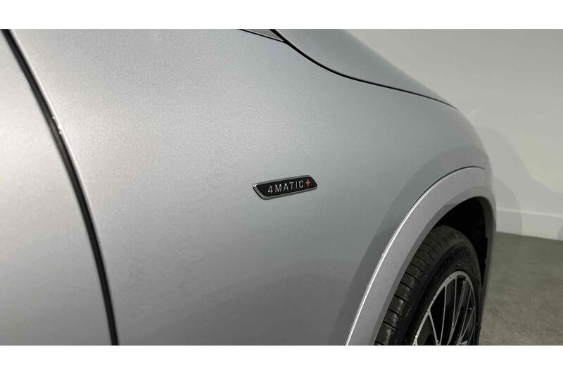 Mercedes-Benz Eqe Amg Eqe 53 4Maticplus Touring Hyperscreen - U103