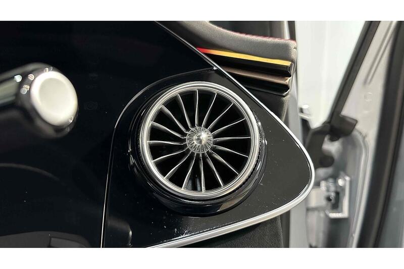 Mercedes-Benz Eqe Amg Eqe 53 4Maticplus Touring Hyperscreen - U103