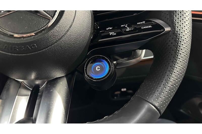 Mercedes-Benz Eqe Amg Eqe 53 4Maticplus Touring Hyperscreen - U103