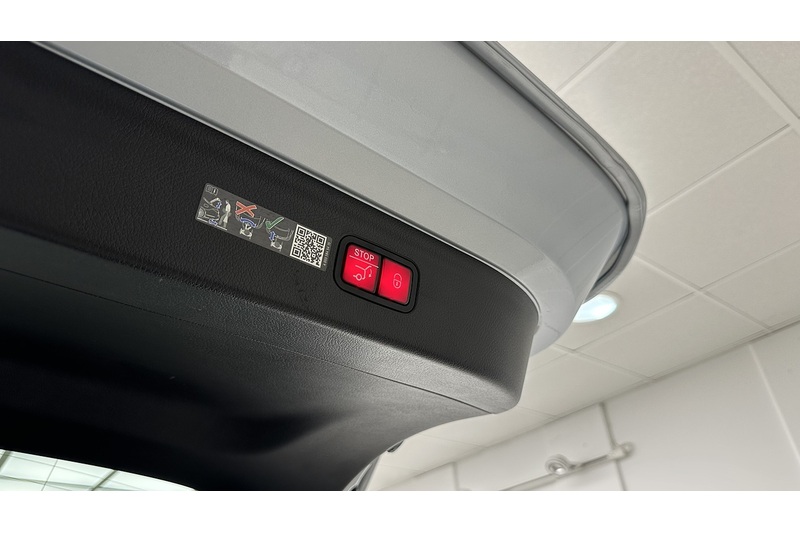 Mercedes-Benz Eqe Amg Eqe 53 4Maticplus Touring Hyperscreen - U103