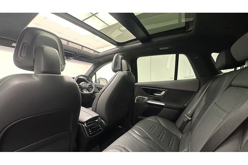 Mercedes-Benz Eqe Amg Eqe 53 4Maticplus Touring Hyperscreen - U103