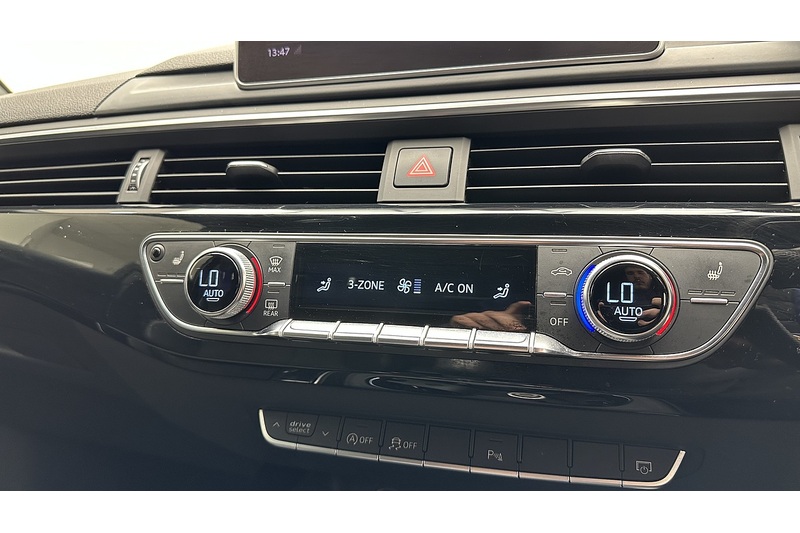 Audi A4 Avant TFSI Black Edition - U1056