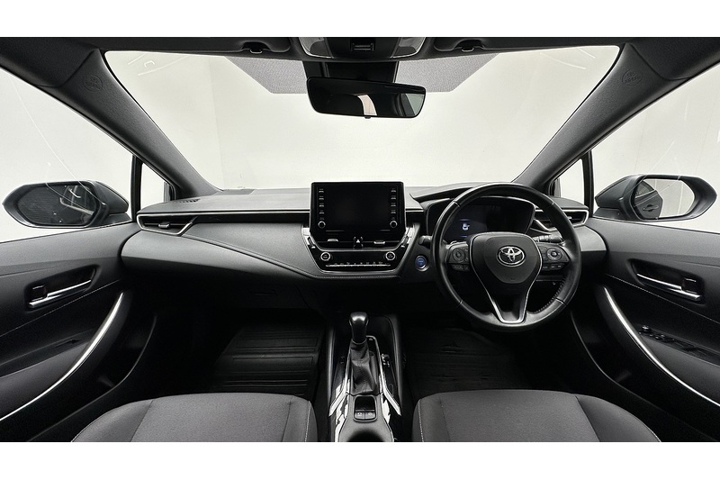 Toyota Corolla VVT-h Design - U1070