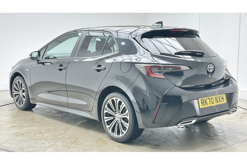 Toyota Corolla VVT-h Design - U1070