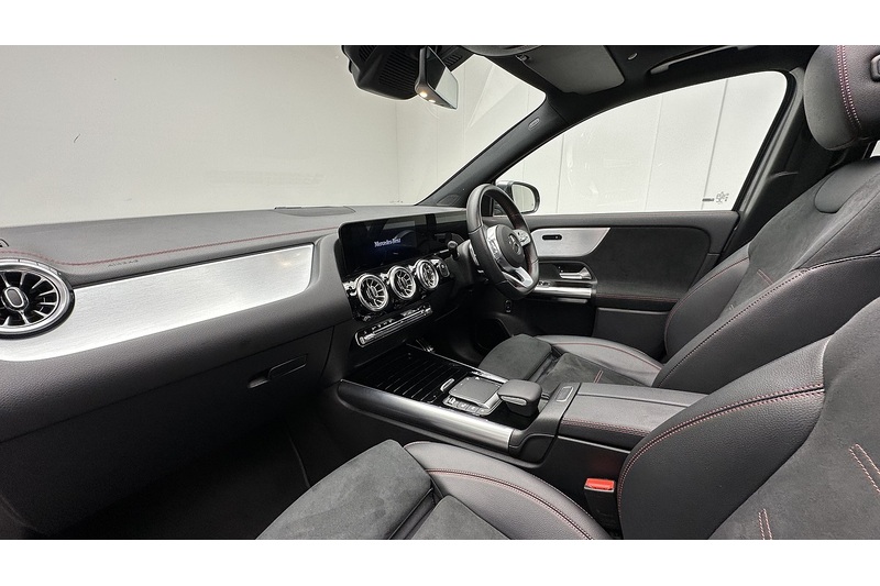 Mercedes-Benz EQA EQA 250 AMG Line - U1077