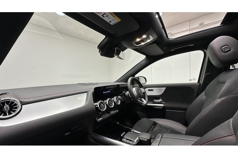 Mercedes-Benz EQA EQA 250 AMG Line - U1077