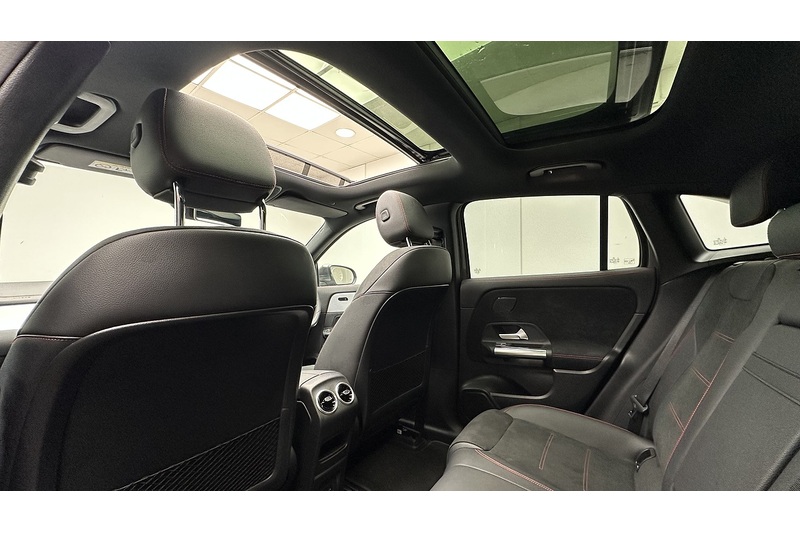 Mercedes-Benz EQA EQA 250 AMG Line - U1077