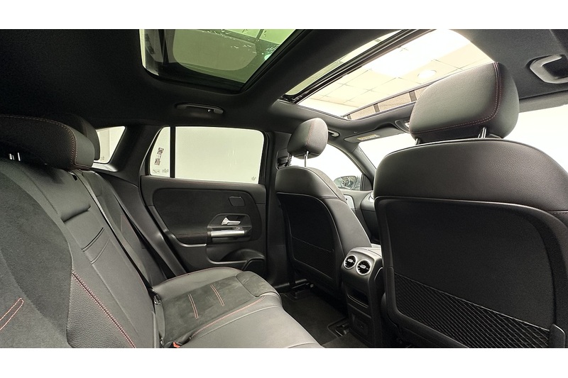 Mercedes-Benz EQA EQA 250 AMG Line - U1077