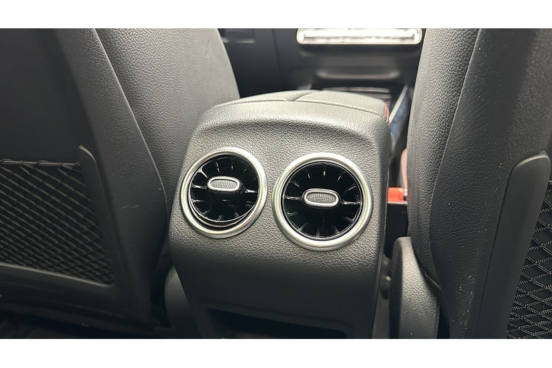 Mercedes-Benz EQA EQA 250 AMG Line - U1077