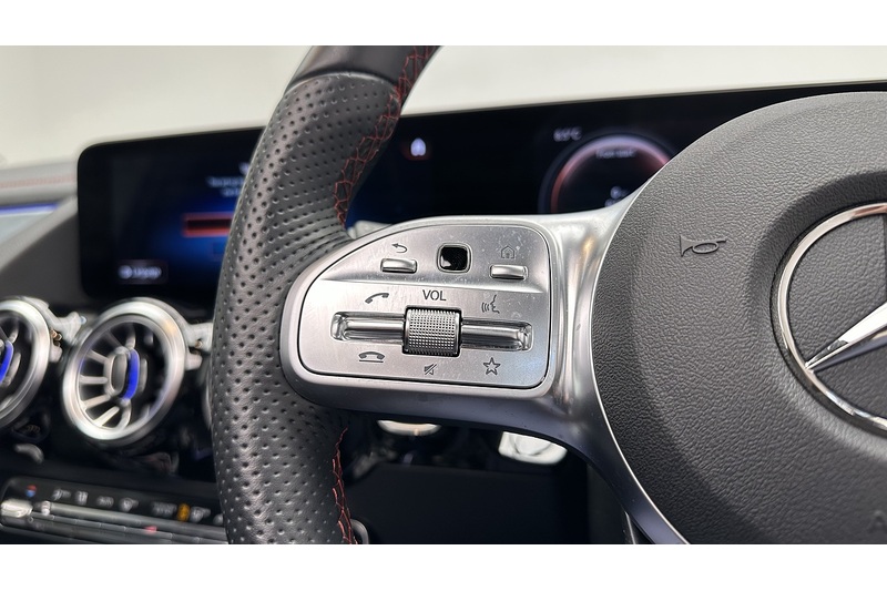 Mercedes-Benz EQA EQA 250 AMG Line - U1077