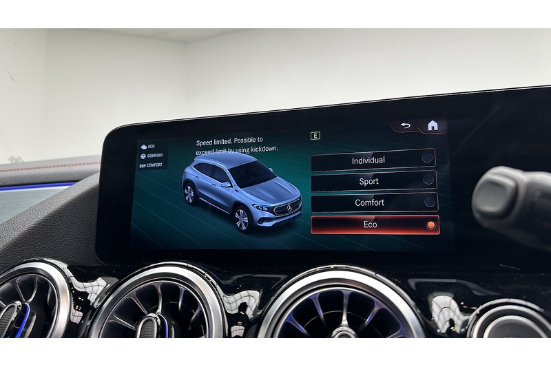 Mercedes-Benz EQA EQA 250 AMG Line - U1077