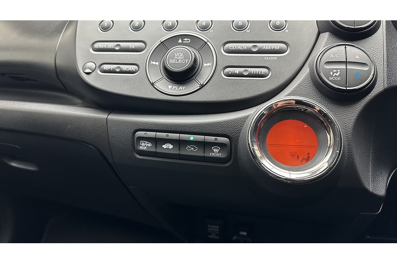 Honda Jazz i-VTEC ES Plus - U1117