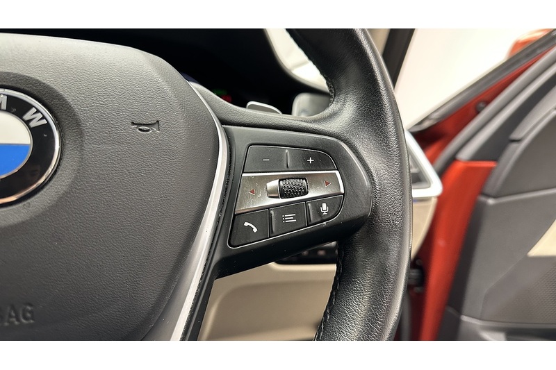 BMW 3 Series 330e Sport Pro - U1119