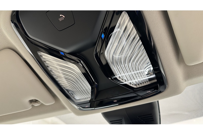 BMW 3 Series 330e Sport Pro - U1119