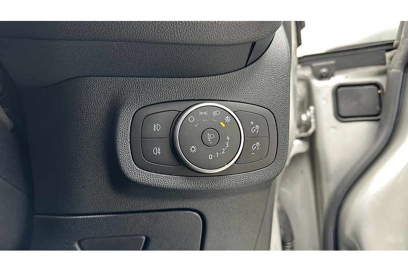 Ford Fiesta T EcoBoost MHEV ST-Line X Edition - U1142