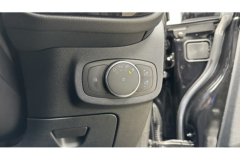 Ford Fiesta T EcoBoost MHEV ST-Line - U1143