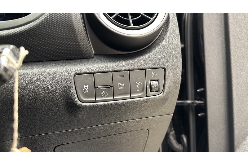 Hyundai KONA T-GDi MHEV SE Connect - U1215