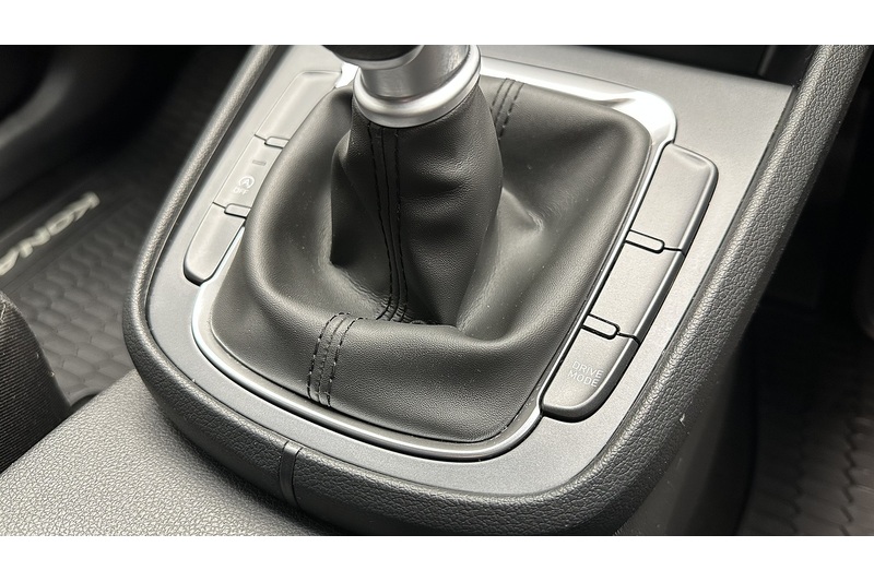 Hyundai KONA T-GDi MHEV SE Connect - U1215