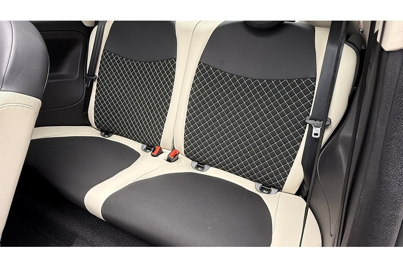 Fiat 500C MHEV Dolcevita Plus - U1227