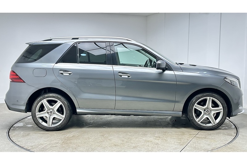 Mercedes-Benz GLE GLE250d AMG Line - U1241