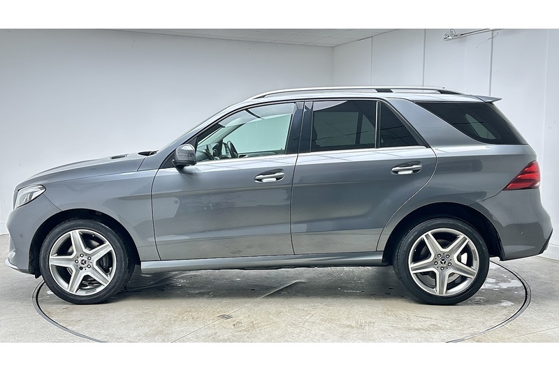 Mercedes-Benz GLE GLE250d AMG Line - U1241