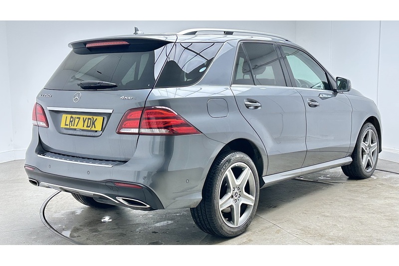 Mercedes-Benz GLE GLE250d AMG Line - U1241