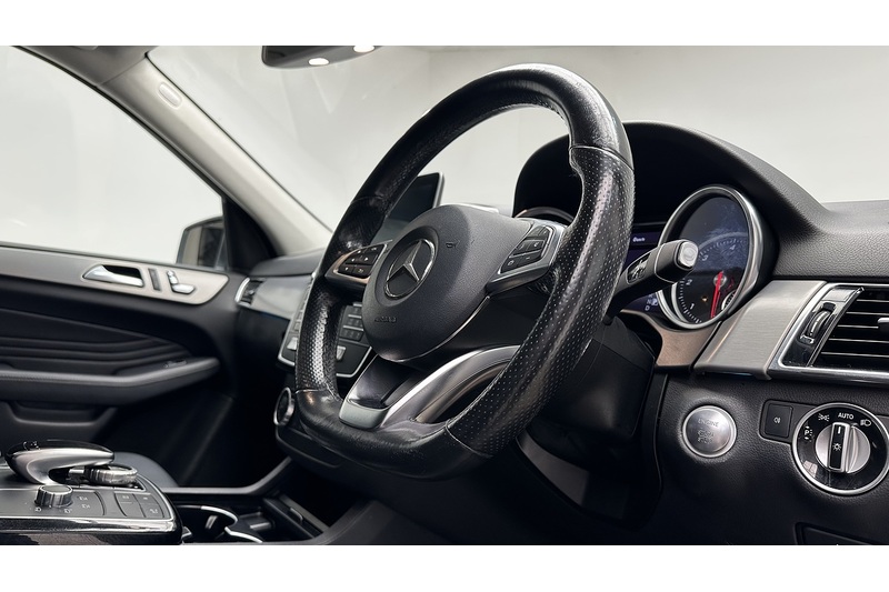 Mercedes-Benz GLE GLE250d AMG Line - U1241