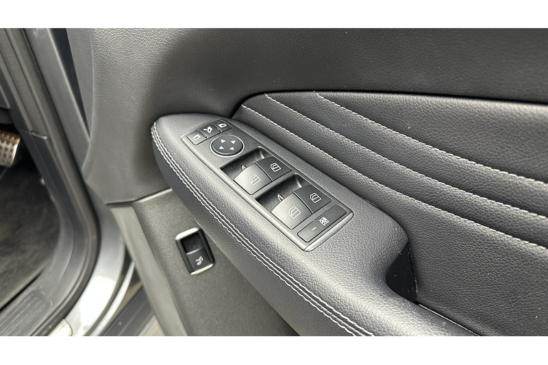 Mercedes-Benz GLE GLE250d AMG Line - U1241