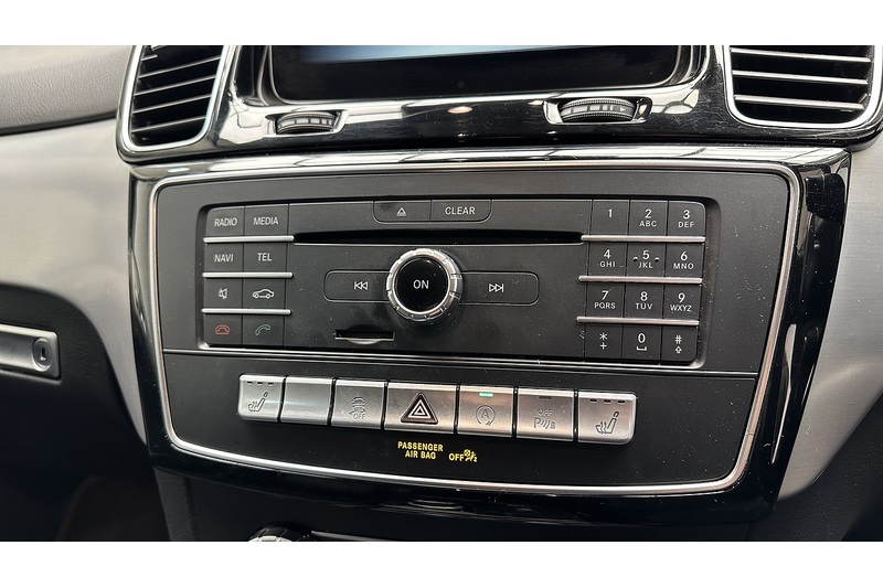 Mercedes-Benz GLE GLE250d AMG Line - U1241