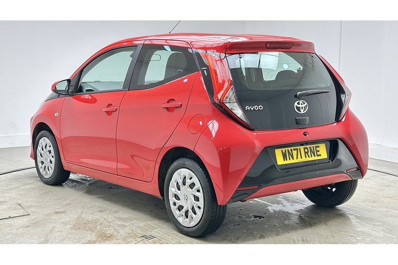 Toyota AYGO VVT-i x-play - U1276