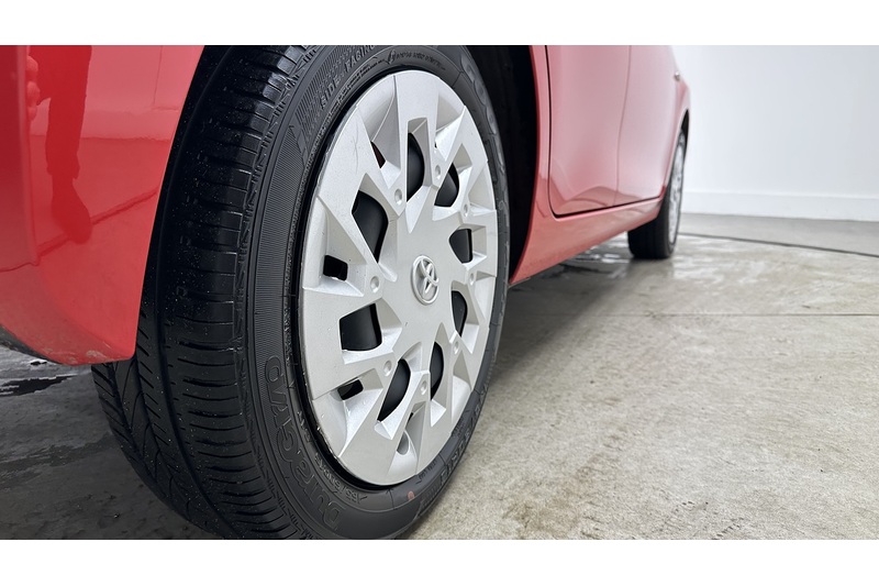 Toyota AYGO VVT-i x-play - U1276