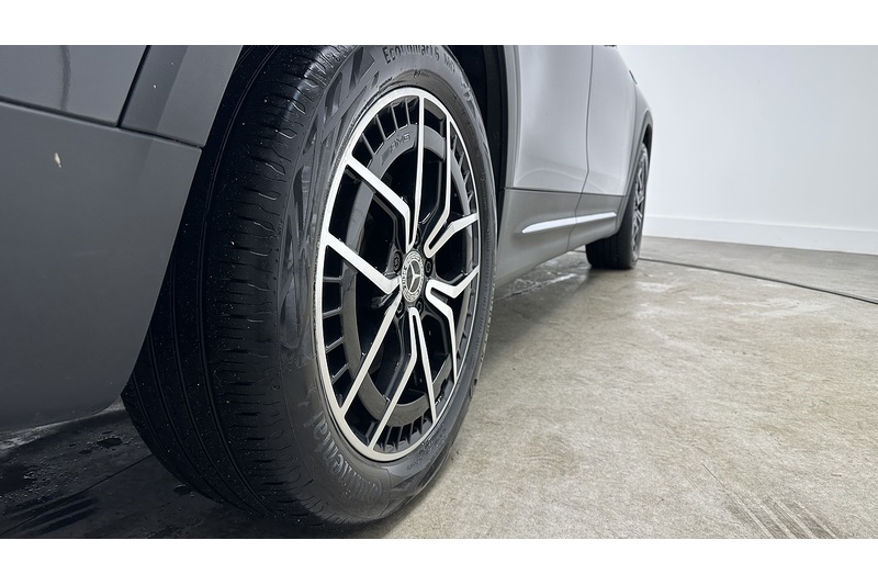 Mercedes-Benz EQB EQB 350 AMG Line - U1277