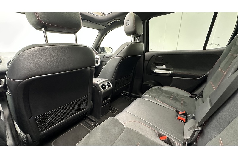 Mercedes-Benz EQB EQB 350 AMG Line - U1277