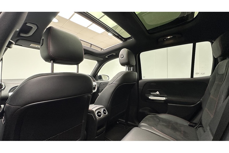 Mercedes-Benz EQB EQB 350 AMG Line - U1277