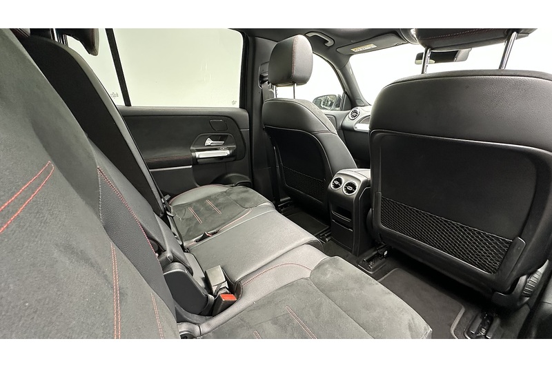 Mercedes-Benz EQB EQB 350 AMG Line - U1277