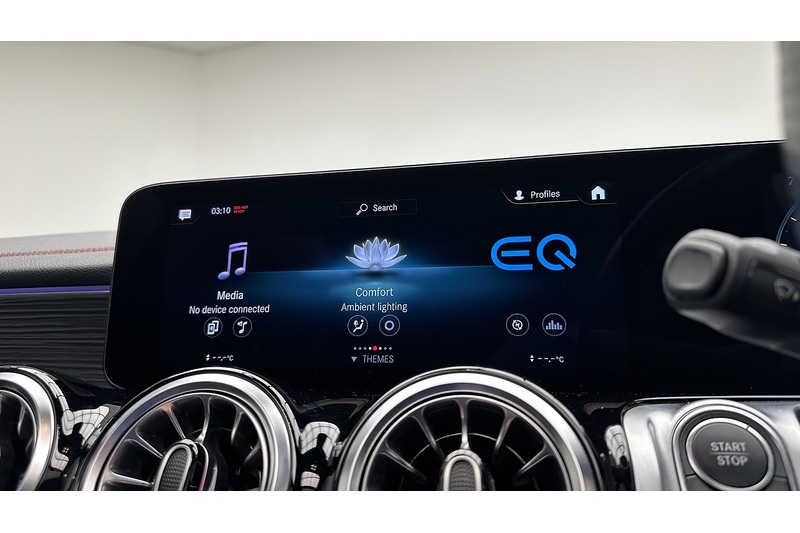 Mercedes-Benz EQB EQB 350 AMG Line - U1277