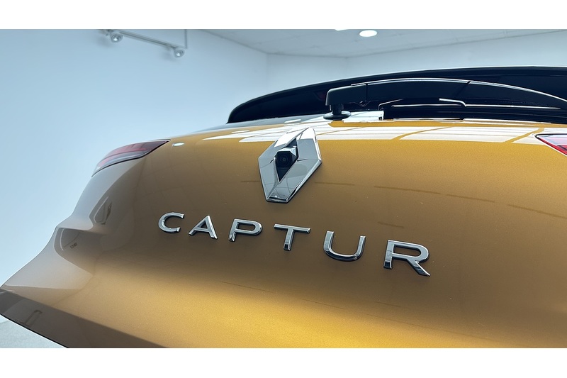 Renault Captur E-TECH RS Line - U1278