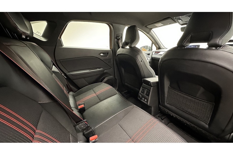 Renault Captur E-TECH RS Line - U1278