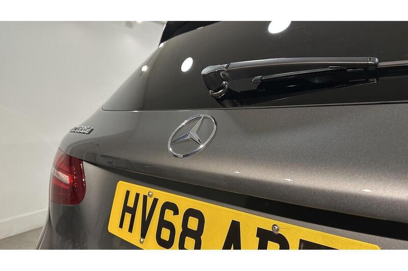 Mercedes-Benz GLC 2.1 GLC220d Sport SUV 5dr Diesel G-Tronic+ 4MATIC Euro 6 (s/s) (170 ps) - U128