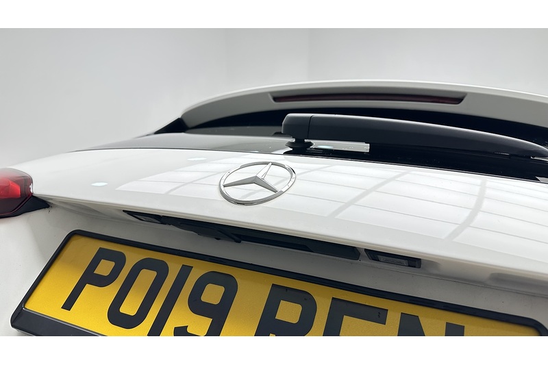 Mercedes-Benz A Class A220 AMG Line - U1300