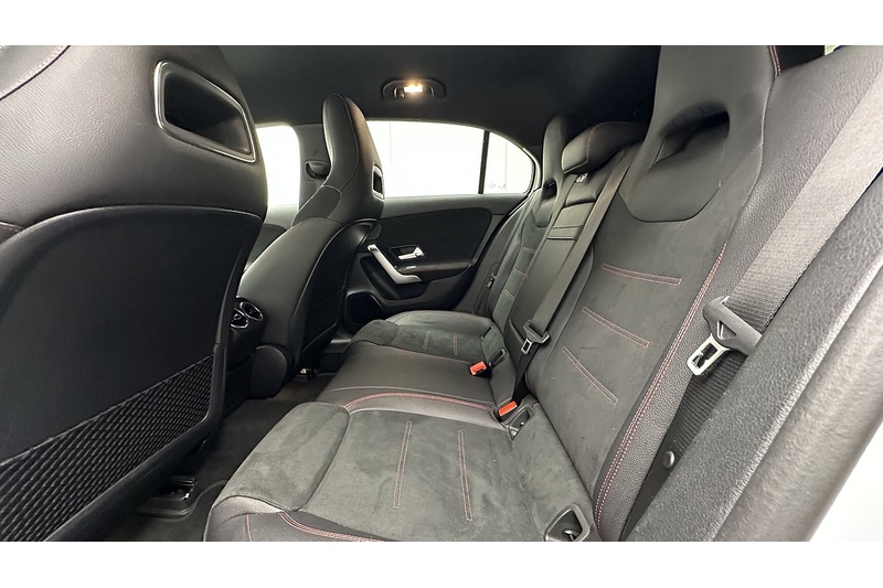 Mercedes-Benz A Class A220 AMG Line - U1300