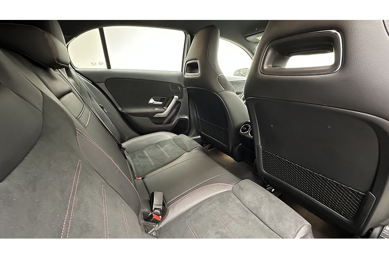 Mercedes-Benz A Class A220 AMG Line - U1300