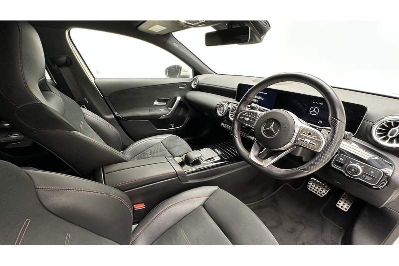 Mercedes-Benz A Class A220 AMG Line - U1300
